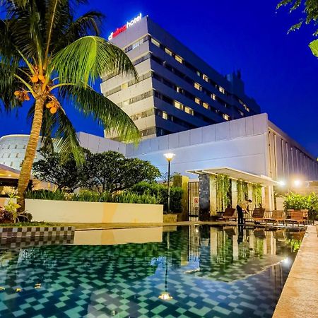 D'Primahotel Tangerang Exteriör bild
