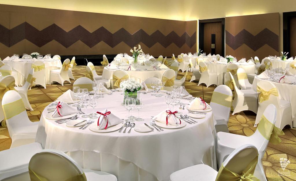 D'Primahotel Tangerang Exteriör bild