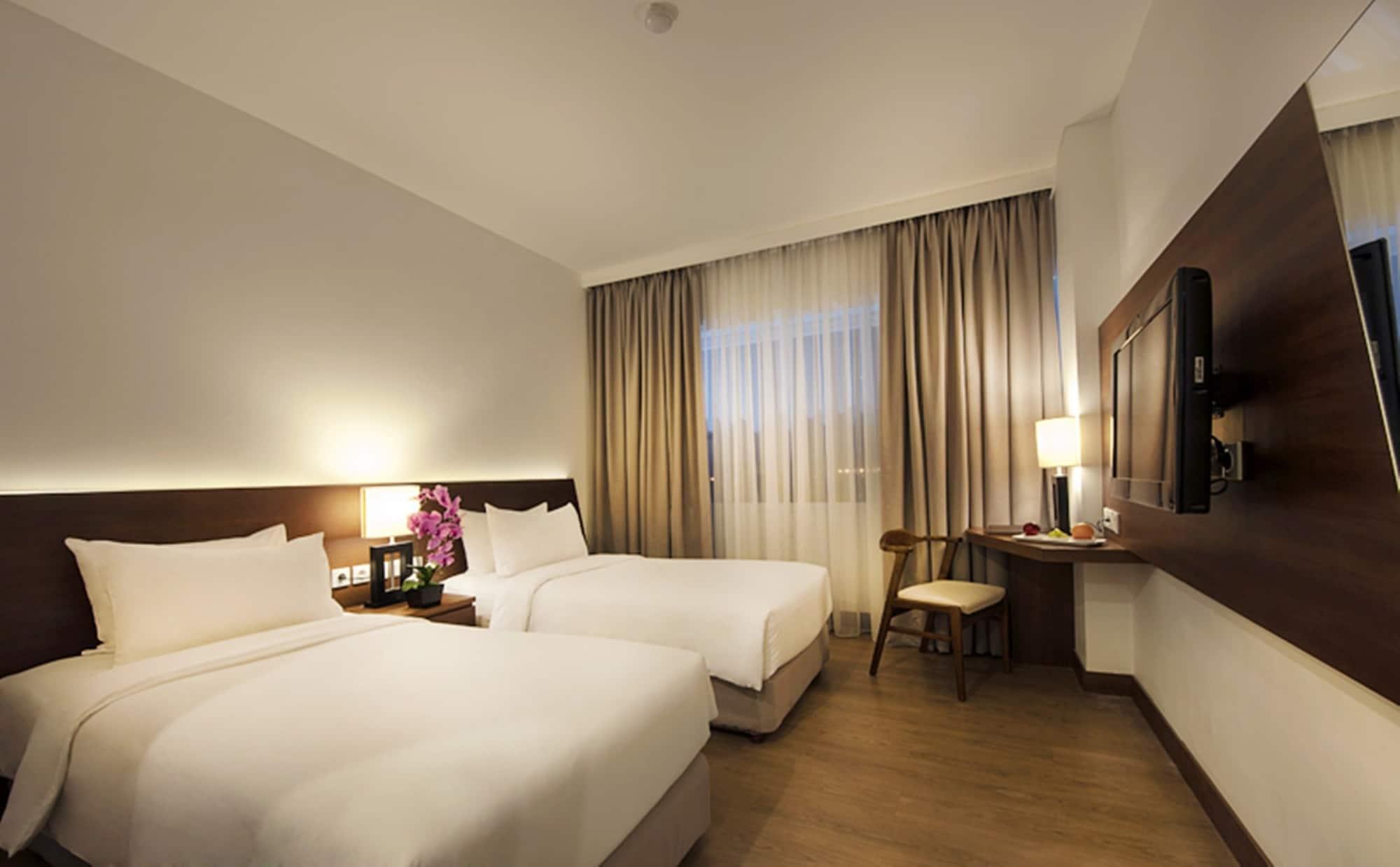 D'Primahotel Tangerang Exteriör bild