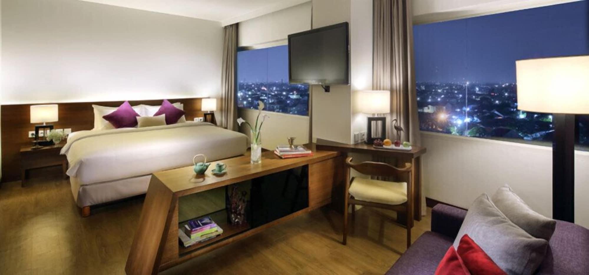 D'Primahotel Tangerang Exteriör bild